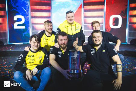 不仅拥有技 不仅拥有技