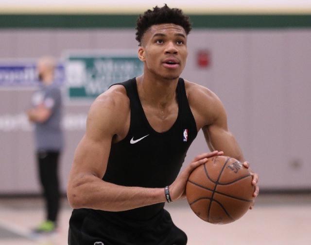 力反击的牌 力反击的牌